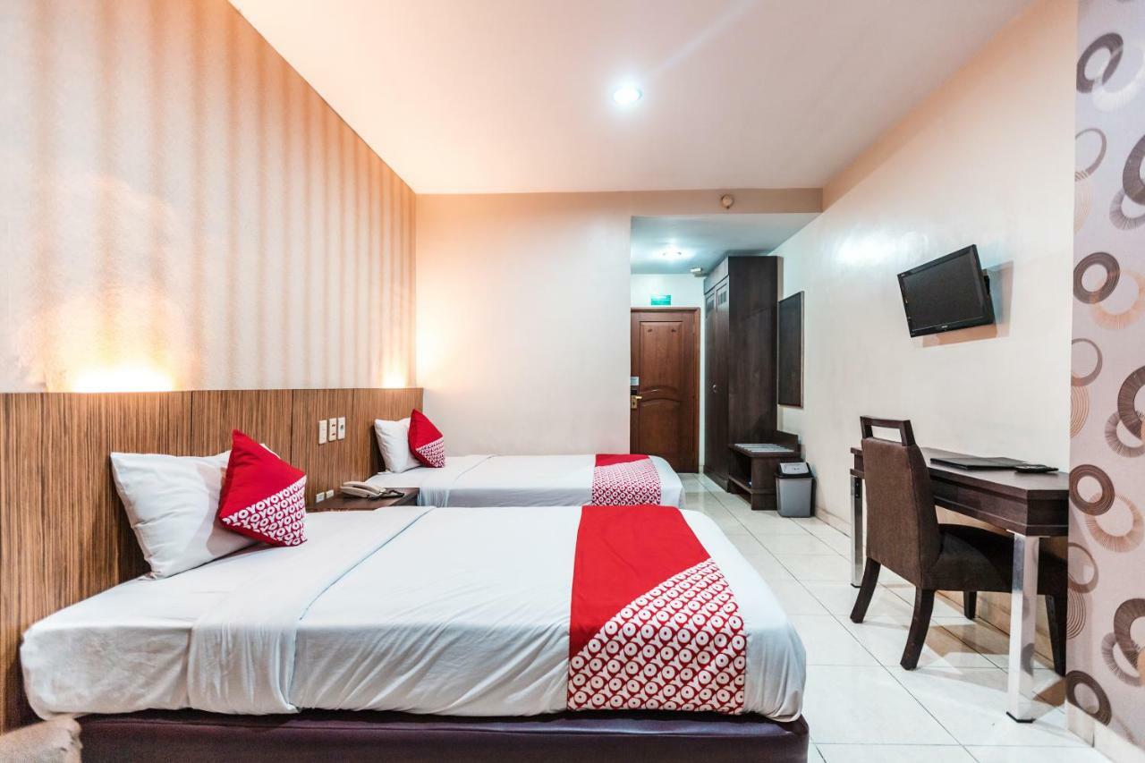 Hotel Oyo 1475 Alia Matraman Syariah Near Rs Premier Jatinergara Jakarta Exterior foto
