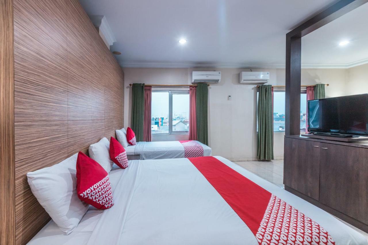 Hotel Oyo 1475 Alia Matraman Syariah Near Rs Premier Jatinergara Jakarta Exterior foto